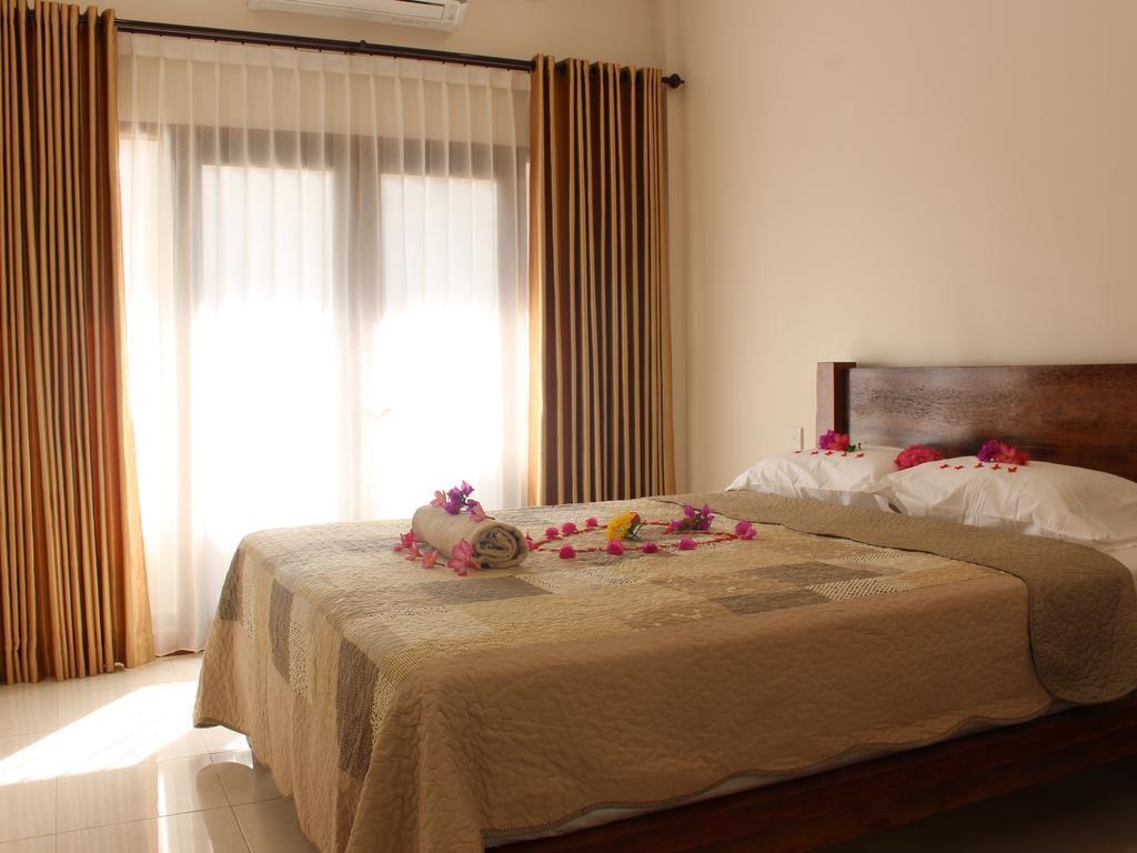 Hotel Kampoeng Senggigi Mangsit Zewnętrze zdjęcie
